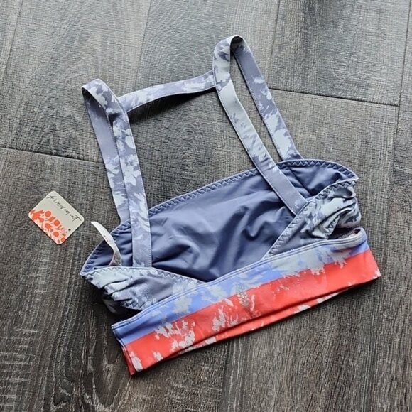Free People Movement "Wave Rider" sports Bra - Picture 4 of 4